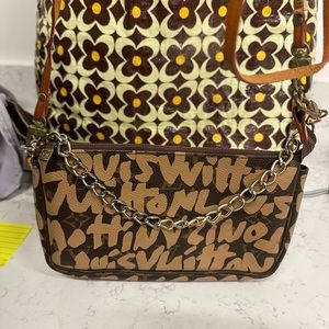 Graffiti small bag